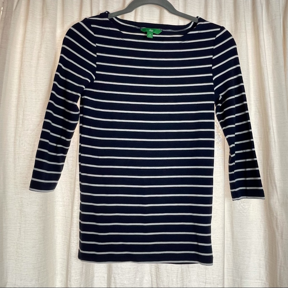 DIP XS 3/4 sleeve tee navy w white stripes